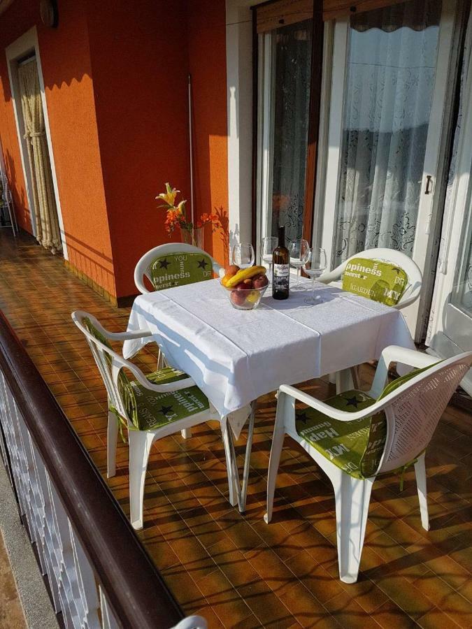 Apartment Parenzana Bibali 65 A 52460-Buje Eksteriør billede